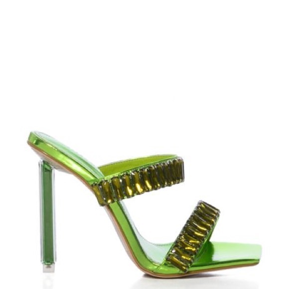 Azalea Wang Green Heels - Picture 2 of 7